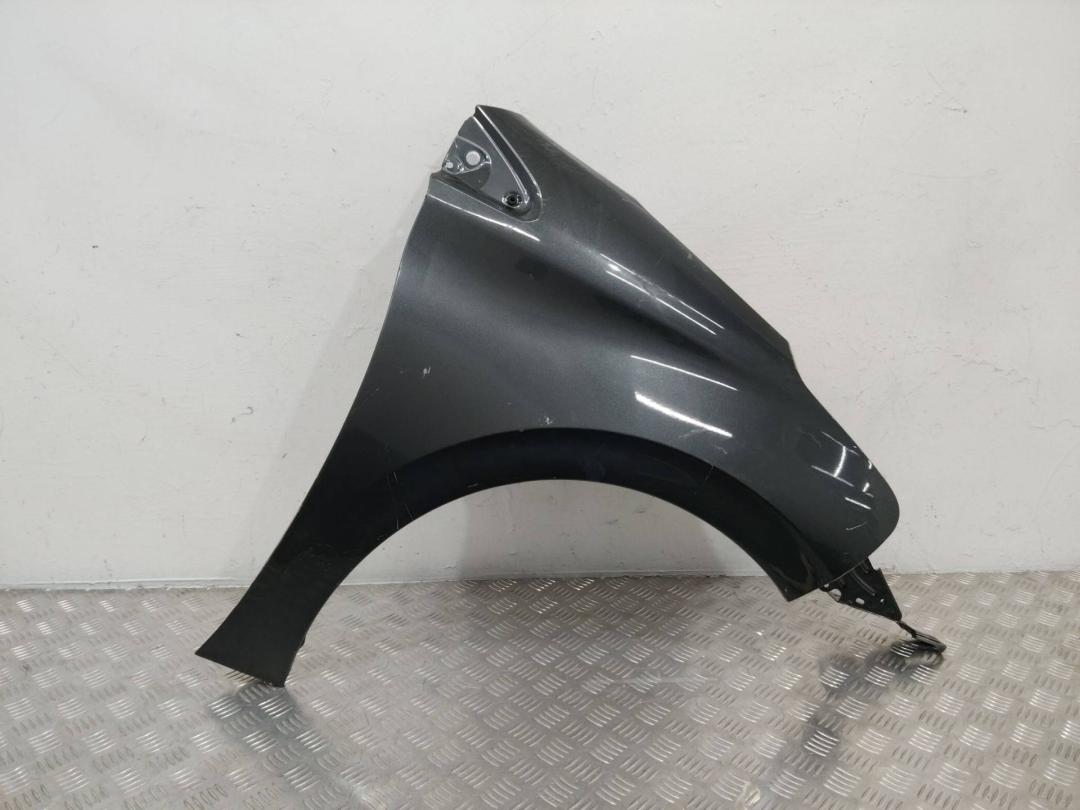 крыло переднее правое Peugeot 208 1 поколение 2014 - фото №1
