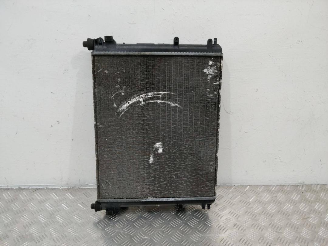 радиатор (основной) Renault Clio 3 поколение 2005, 7700428082 - фото №1