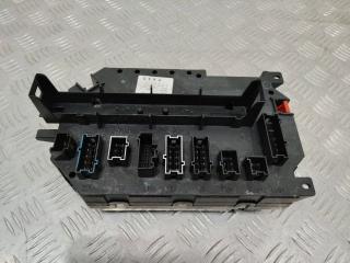 блок предохранителей Mercedes-Benz S-Класс W221 2006, A2215403150