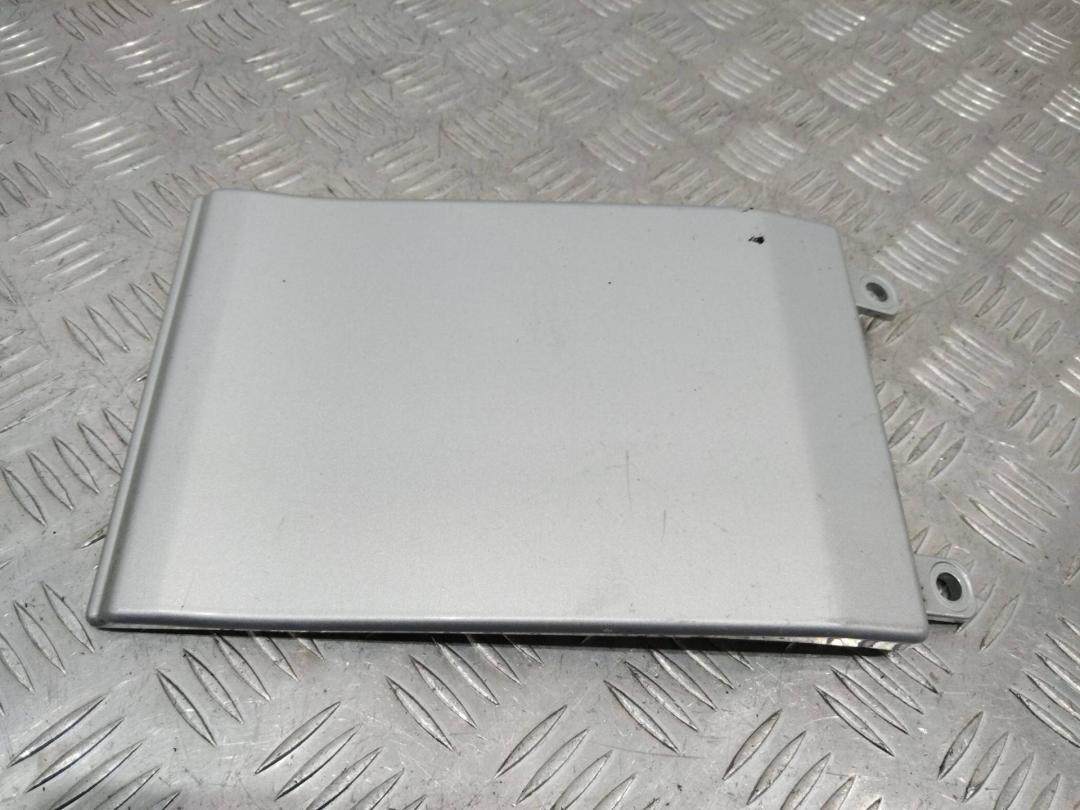 молдинг (накладка кузовная) Opel Vivaro B 2016, 788280412R - фото №1