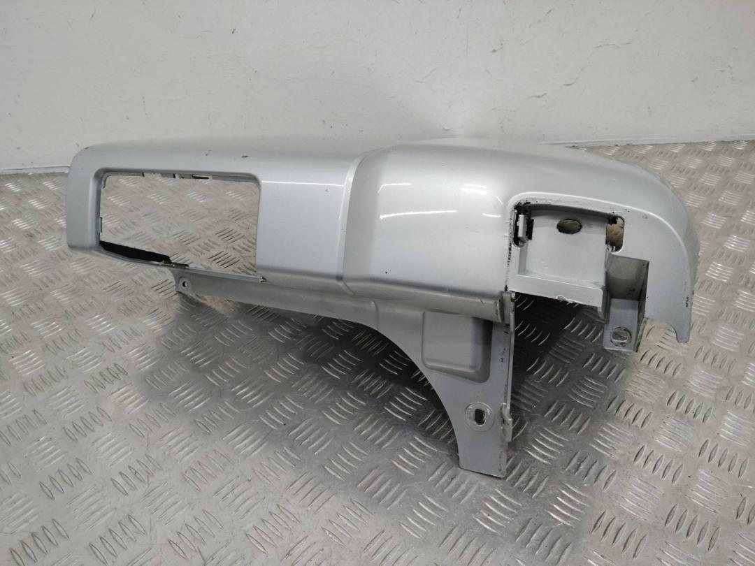 клык бампера задний правый Opel Vivaro B 2016, 850160502R - фото №1