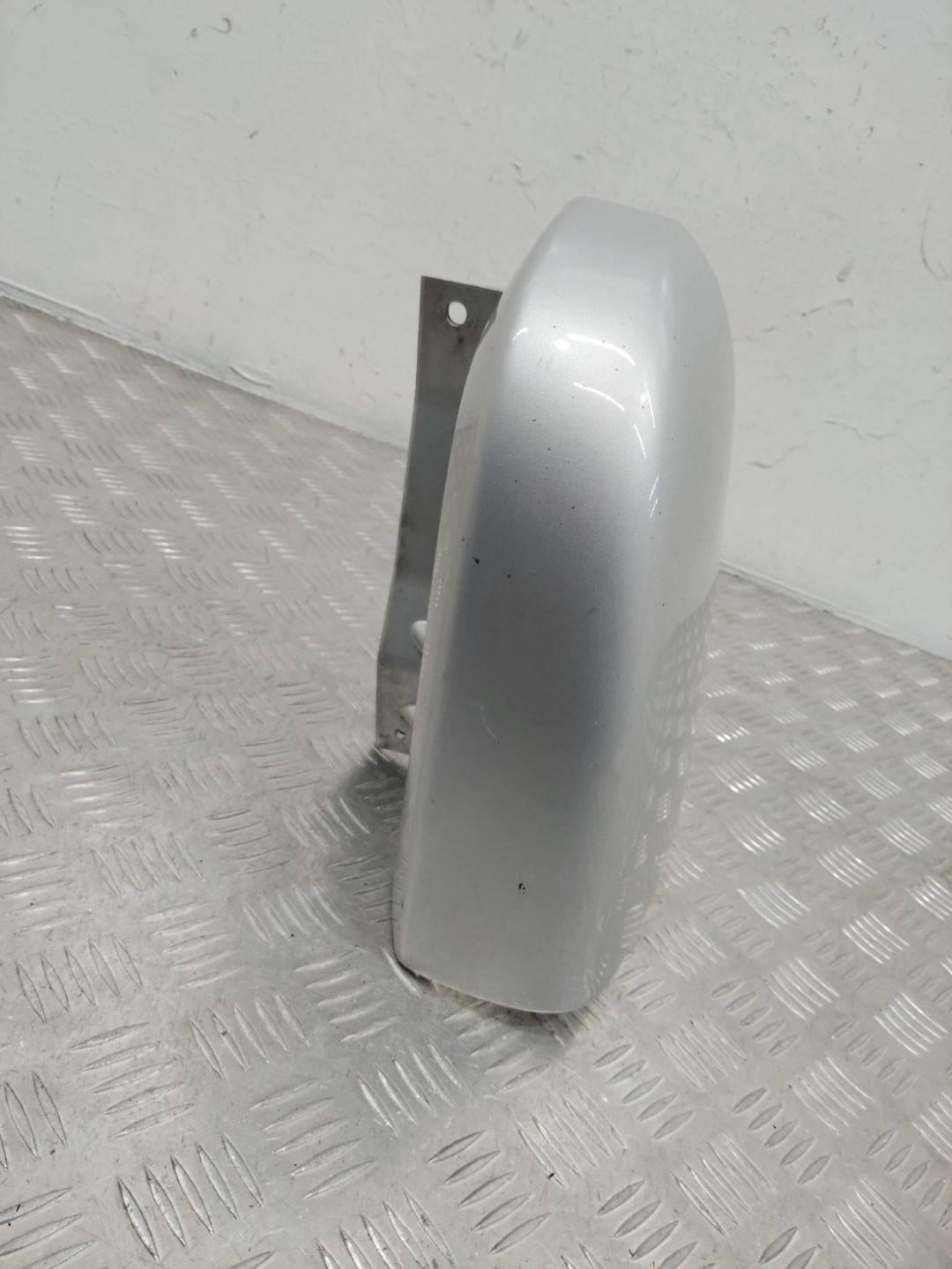 клык бампера задний правый Opel Vivaro B 2016, 903908429R - фото №1