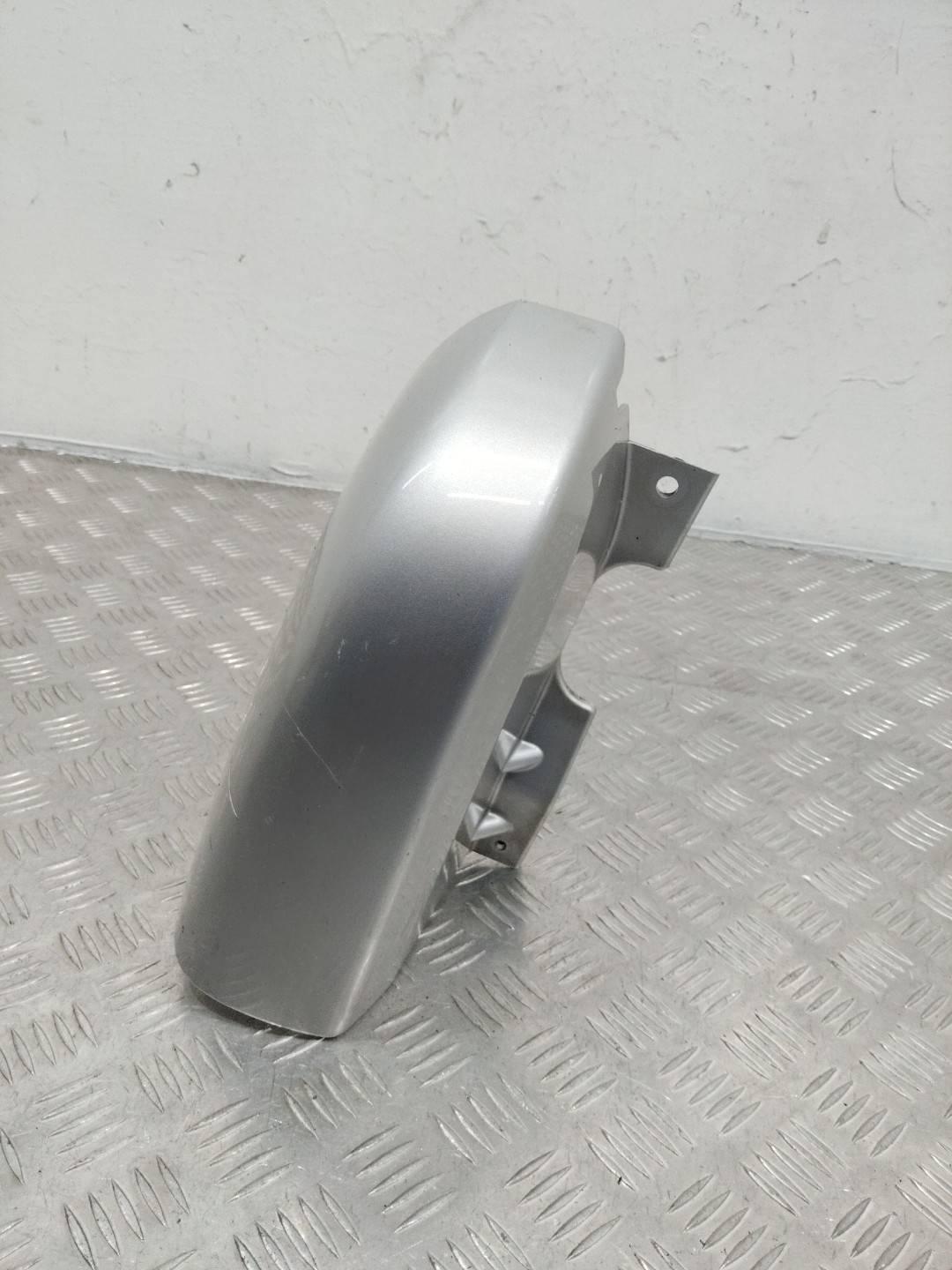 клык бампера задний левый Opel Vivaro B 2016, 903903330R - фото №1