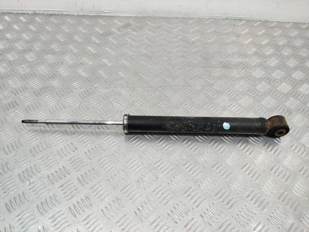 амортизатор подвески Nissan Note E11 2005, 56200BH01A - фото №1