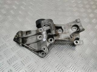 кронштейн генератора Renault Megane 2 поколение [рестайлинг] 2007, 1.5 л., дизель, 8200365097