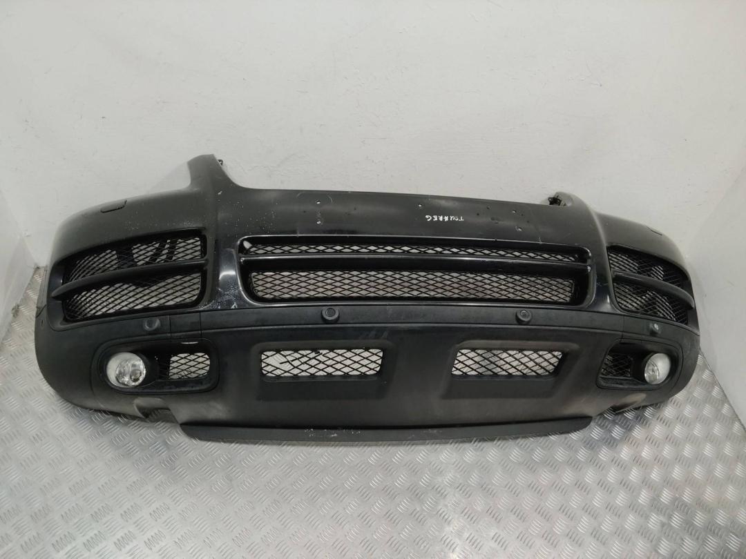 бампер передний Volkswagen Touareg 1 поколение (2002 - 2007), 7L6807061 - фото №1