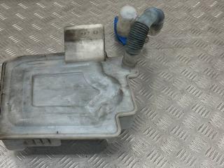 бачок омывателя Volkswagen Golf 6 поколение 2008, 1K0955453Q, 1K0955453R, 1K0955453S