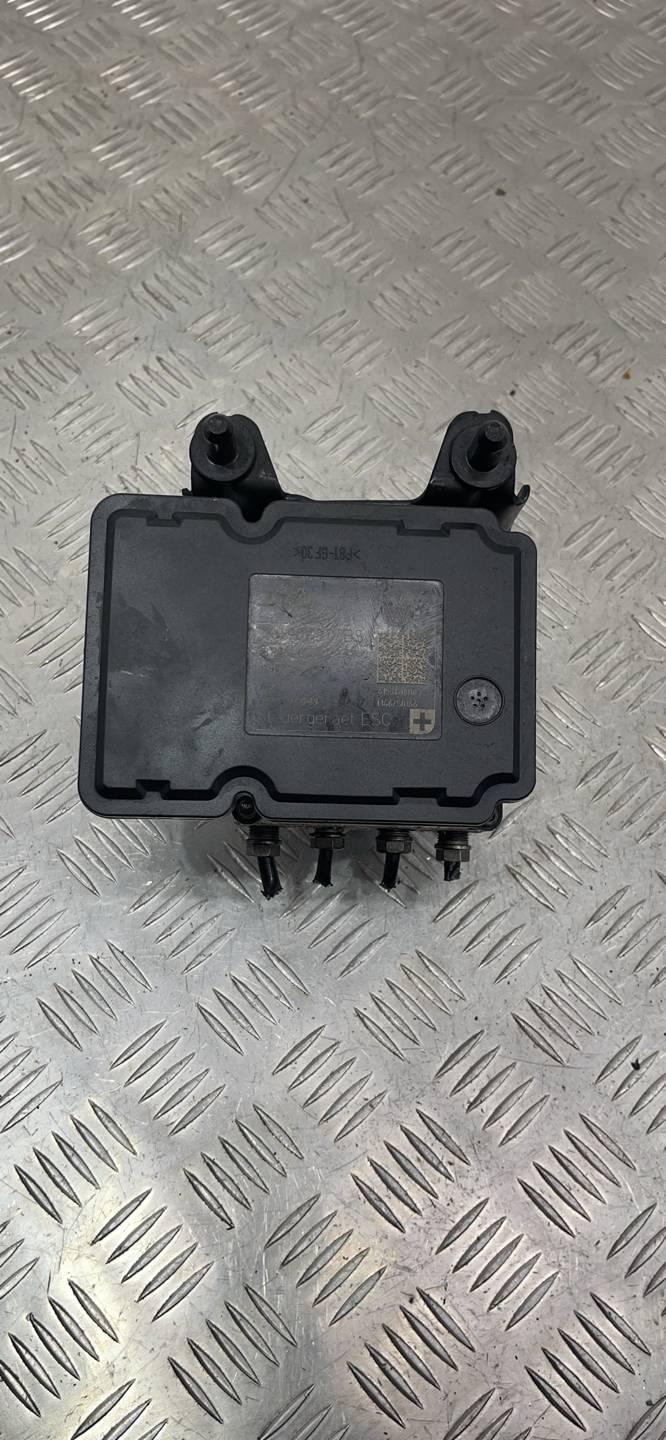 блок ABS Volkswagen Caddy 1 поколение (1979 - 1995), 1K0907379BS - фото №1