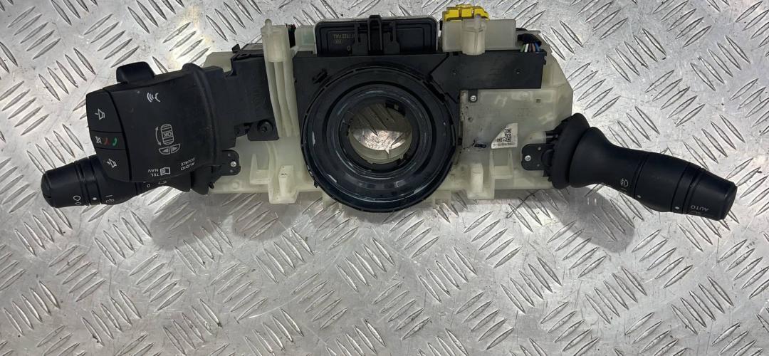 переключатель подрулевой (стрекоза) Renault Laguna 1 поколение (1993 - 1998), 255670001RE - фото №1