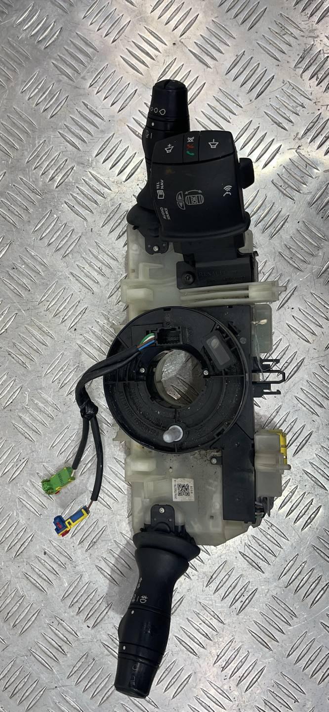 переключатель подрулевой (стрекоза) Renault Megane 1 поколение (1995 - 1999), 255670017R - фото №1