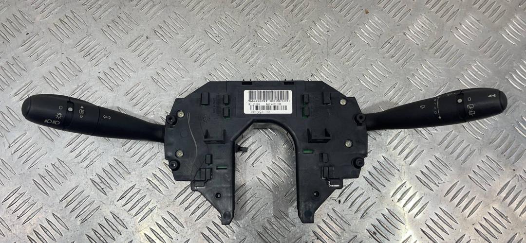 переключатель подрулевой (стрекоза) Citroen C4 1 поколение 2007, 96644962XT - фото №1