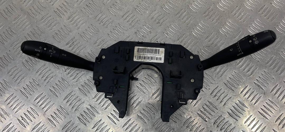 переключатель подрулевой (стрекоза) Citroen C4 Grand Picasso 1 поколение 2009, 96644965XT - фото №1