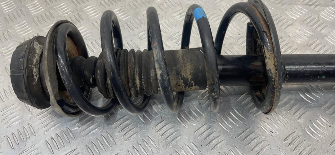 пружина Dacia Logan 1 поколение (2004 - 2008) - фото №1