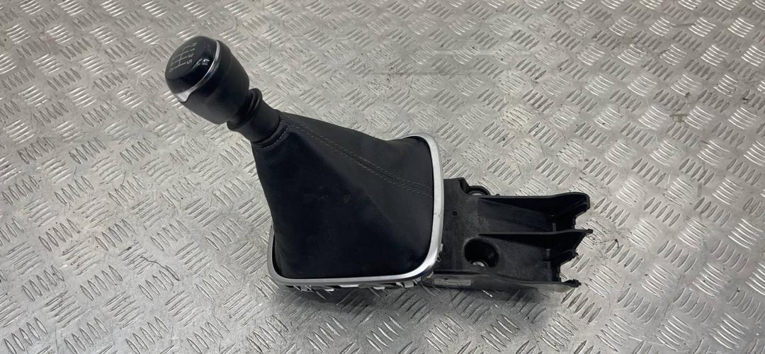 кулиса Renault Megane 4 поколение 2018, 341042886RC - фото №1