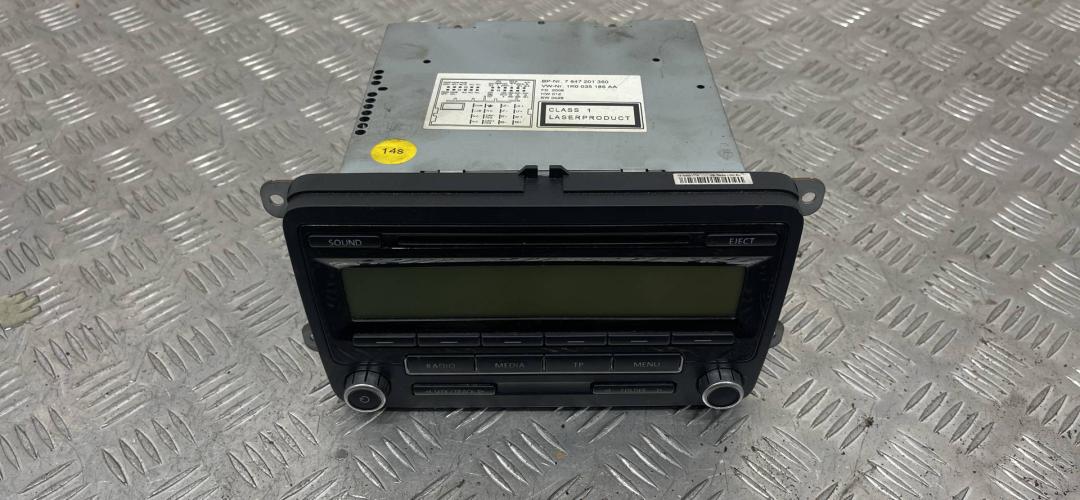 магнитола Volkswagen Caddy 3 поколение 2008, 1K0035186AA - фото №1