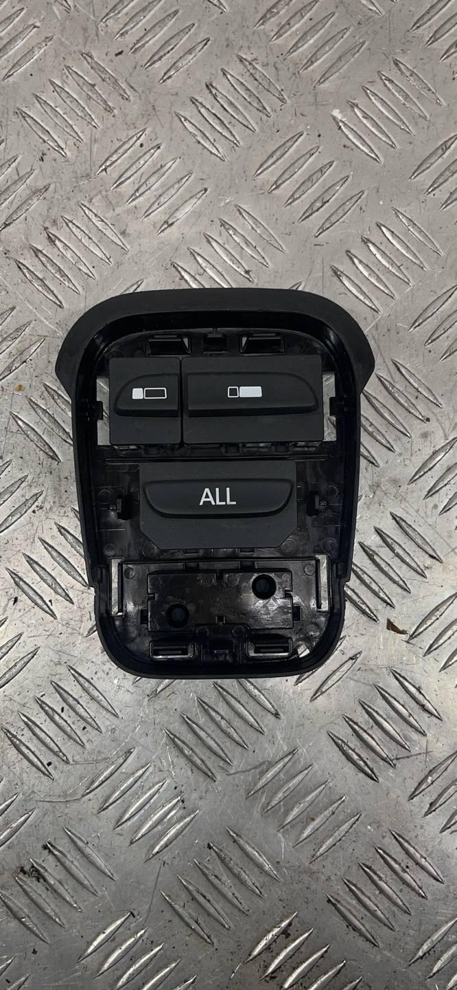 блок управления сиденьем Renault Scenic 4 поколение 2017, 285M06521R, 2073557X02 - фото №1