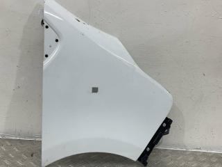 крыло переднее правое Opel Vivaro A (2001 - 2006)