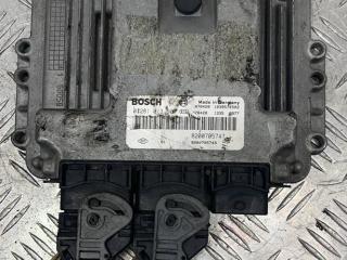 блок управления двигателем Renault Megane 1 поколение (1995 - 1999), 8200705747