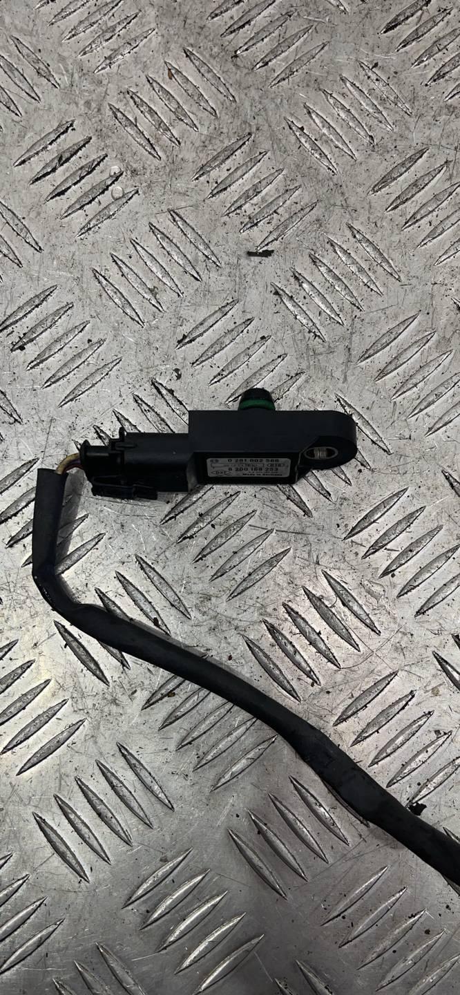 датчик абсолютного давления Renault Laguna 1 поколение (1993 - 1998), 8200168253 - фото №1