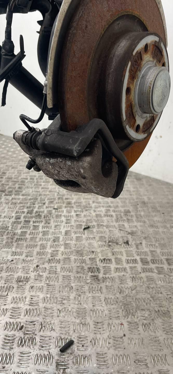 суппорт задний правый Renault Scenic 4 поколение 2017 - фото №1