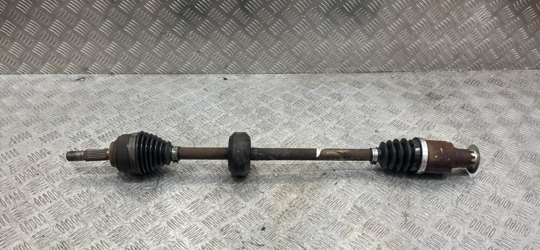полуось передняя правая (приводной вал, ШРУС) Renault Sandero 1 поколение (2009 - 2014) - фото №1