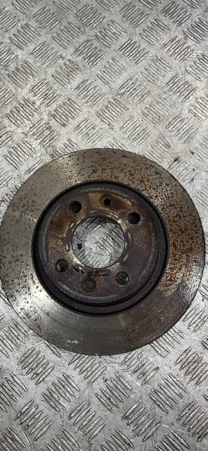 диск тормозной передний Renault Sandero 1 поколение (2009 - 2014) - фото №1