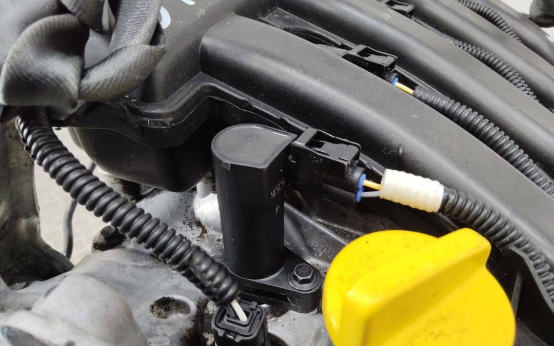 катушка зажигания Renault Scenic 3 поколение 2009, 1.6 л., бензин, МКПП, 7700875000 - фото №1