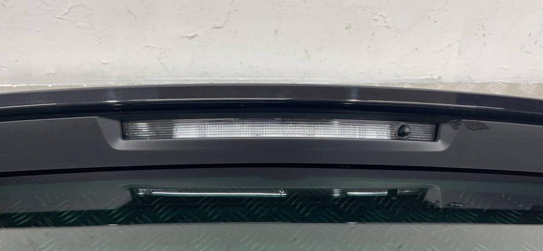 дополнительный стоп-сигнал Renault Scenic 4 поколение 2017 - фото №1