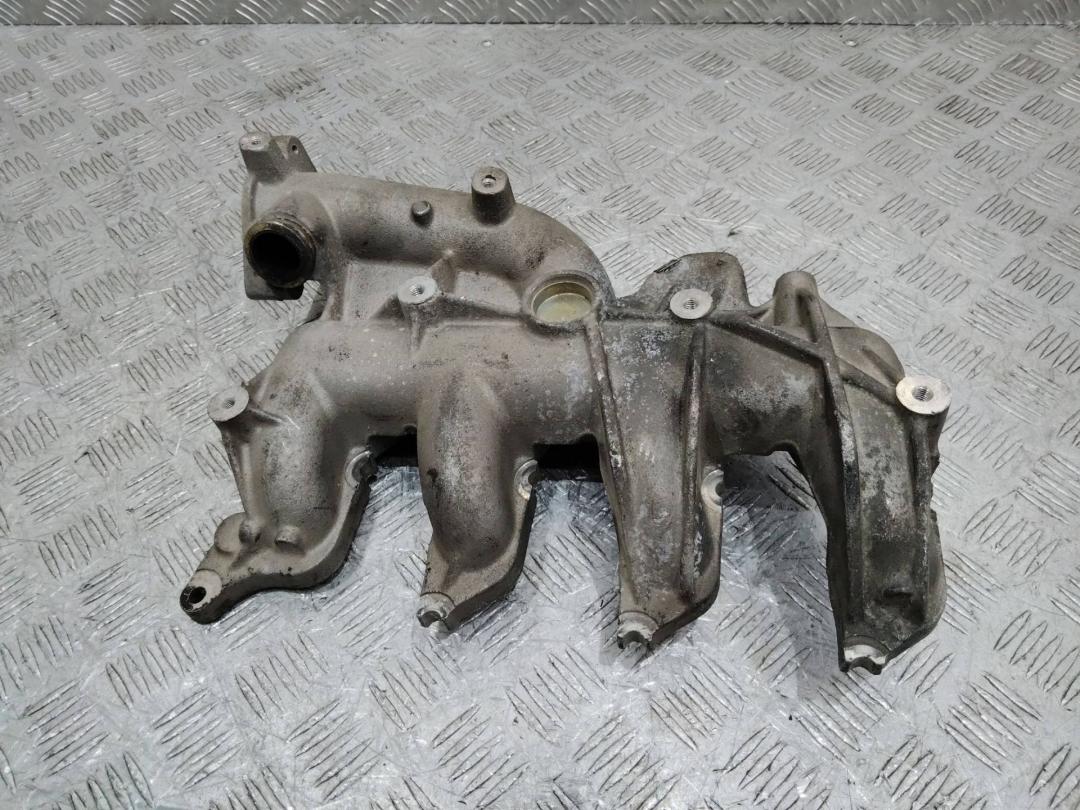 коллектор впускной Renault Scenic 2 поколение 2004, 1.9 л., дизель, МКПП, 8200272607 - фото №1