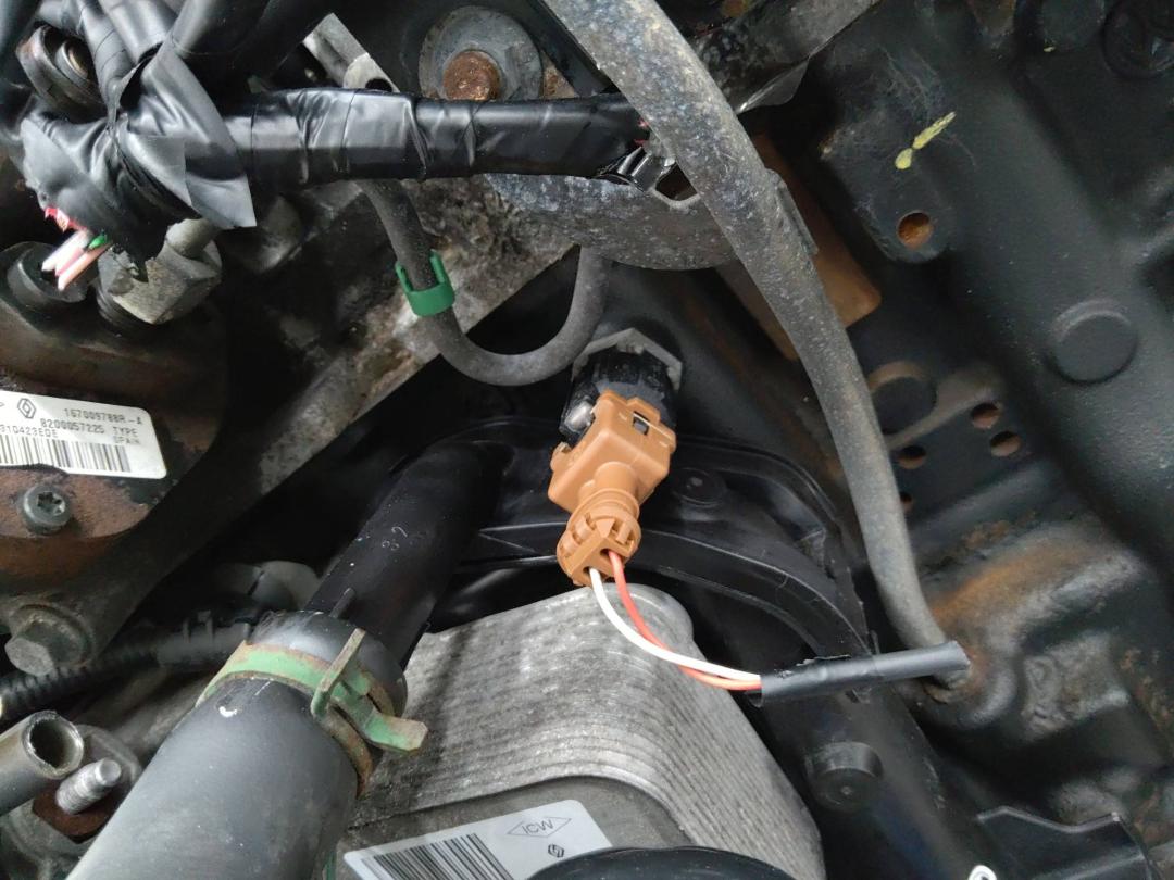 датчик детонации Renault Twingo 2 поколение 2010, 1.5 л., дизель - фото №1