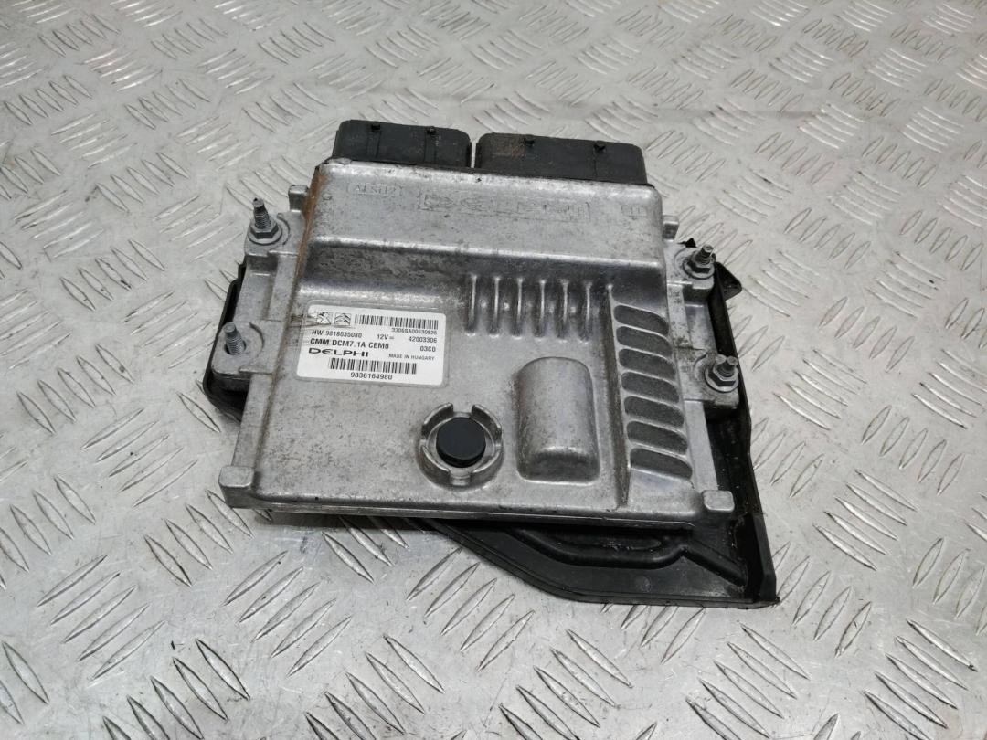 блок управления двигателем Peugeot Expert 3 поколение 2020, 2.0 л., дизель, 9836164980 - фото №1