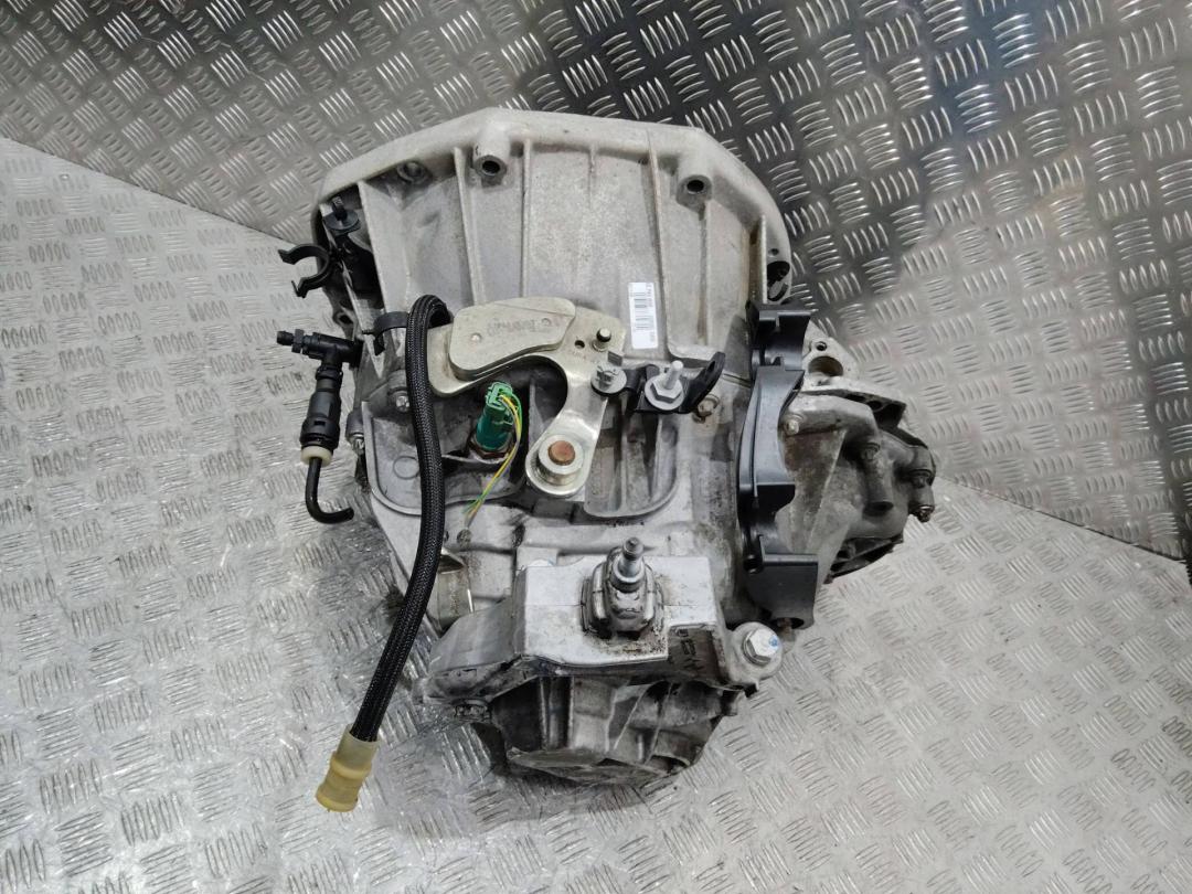 КПП механическая (МКПП) Renault Laguna 3 поколение 2009, 2.0 л., дизель, МКПП, PK4007 - фото №1