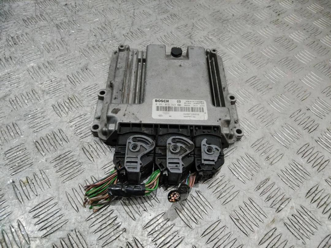 блок управления двигателем Renault Laguna 3 поколение 2009, 2.0 л., дизель, МКПП, 8200726880 - фото №1