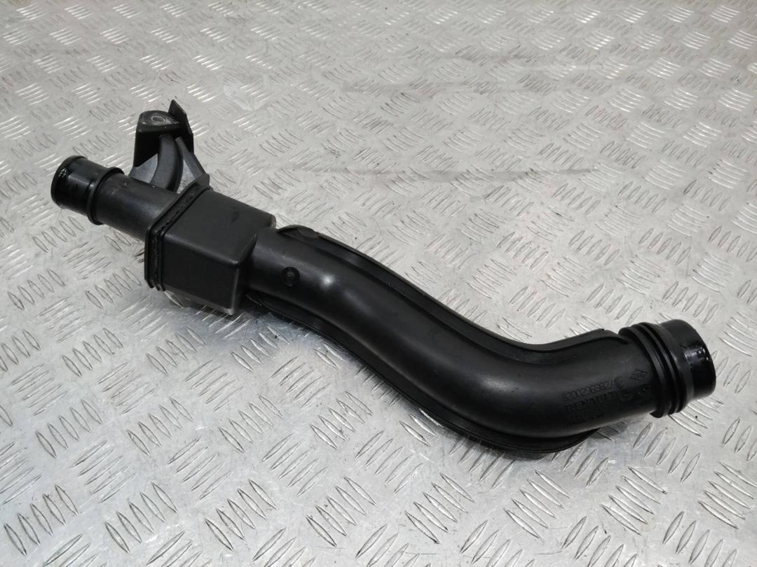 патрубок интеркулера Renault Clio 3 поколение 2006, 1.5 л., дизель, МКПП, 8200296982 - фото №1