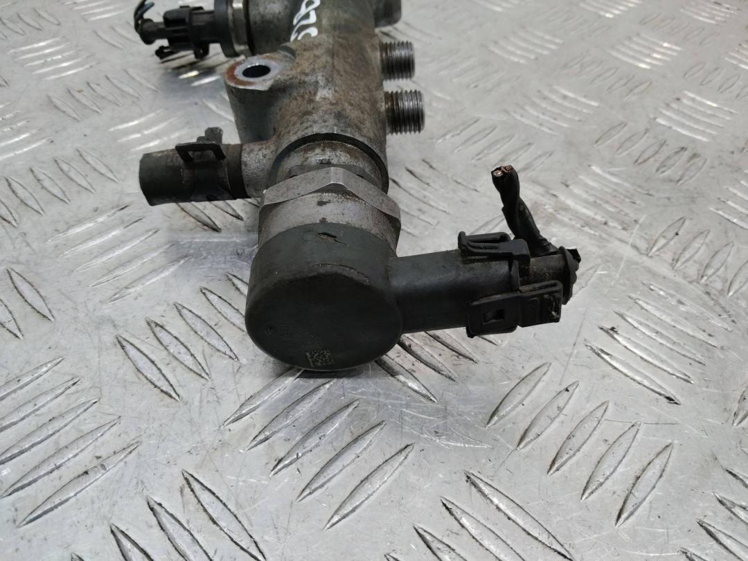 pегулятор давления топлива Jeep Cherokee KK 2007, 2.8 л., дизель, 0281002507 - фото №1