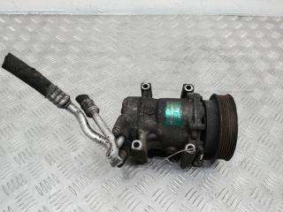 компрессор кондиционера Renault Clio 2 поколение 2000, 1.4 л., бензин, МКПП, 7700273801