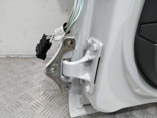 петля двери Renault Midlum 1 поколение 2003