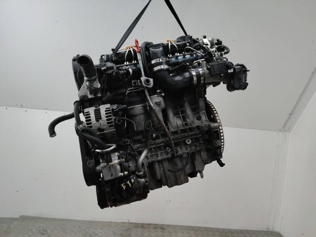 двигатель Volvo V70 3 поколение 2007, 2.4 л., дизель, АКПП, D5244T - фото №1