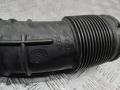 патрубок воздушного фильтра Volvo V70 3 поколение 2007, 2.4 л., дизель, АКПП, 6898050 - фото №2