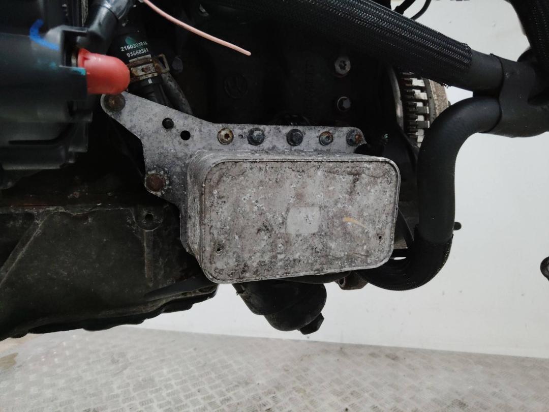 теплообменник масляного фильтра Renault Trafic 3 поколение 2015, 1.6 л., дизель, МКПП - фото №1