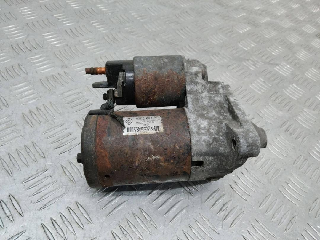 стартер Renault Modus 1 поколение 2005, 1.6 л., бензин, МКПП, 8200298371 - фото №1