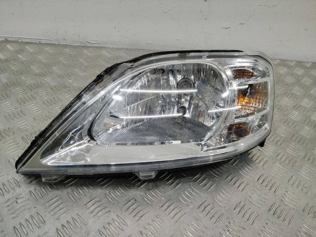 фара левая Dacia Logan 2 поколение 2012 - фото №1