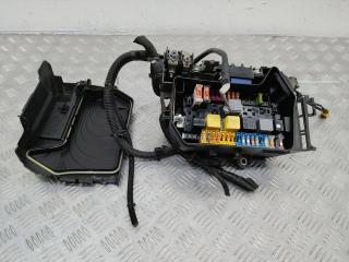 блок предохранителей Mercedes-Benz A-Класс W176 2013, дизель, A2465400182