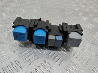 блок реле Renault Trafic 3 поколение 2015, 678835916R