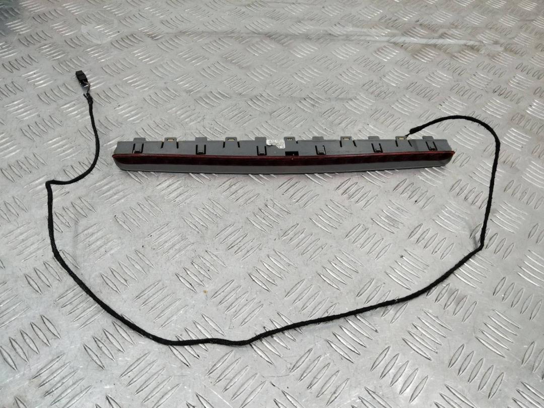 дополнительный стоп-сигнал Mercedes-Benz S-Класс W221 2006, A2218200056 - фото №1