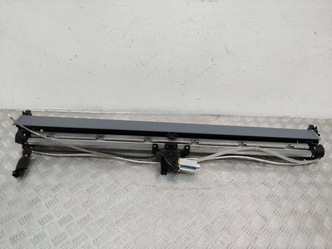 шторка солнцезащитная задняя Mercedes-Benz S-Класс W221 2006 - фото №1