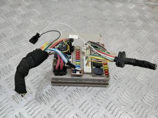 блок предохранителей Renault Clio 3 поколение [рестайлинг] 2011, 902446