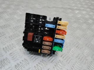 блок предохранителей Renault Laguna 3 поколение [рестайлинг] 2013, 8200528467