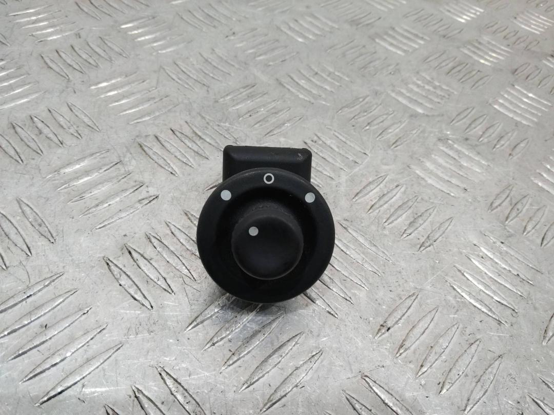 джойстик регулировки зеркал Renault Lodgy 2014, 255704649R - фото №1