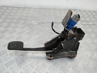 педаль сцепления Renault Lodgy 2014